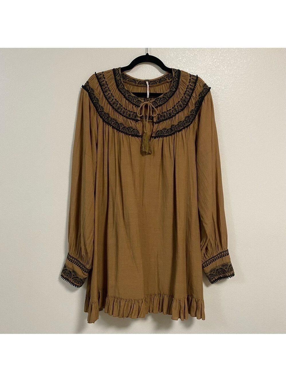 Free People Dress Women’s size Medium Camel Brown Erin Neutral Combo Mini Dress